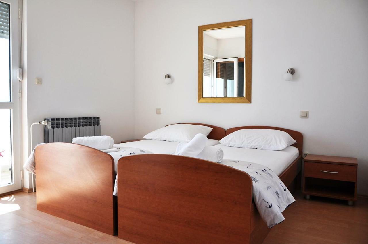 Sunrise Apartments And Studio Apartments 1 Lokva Rogoznica Exterior photo
